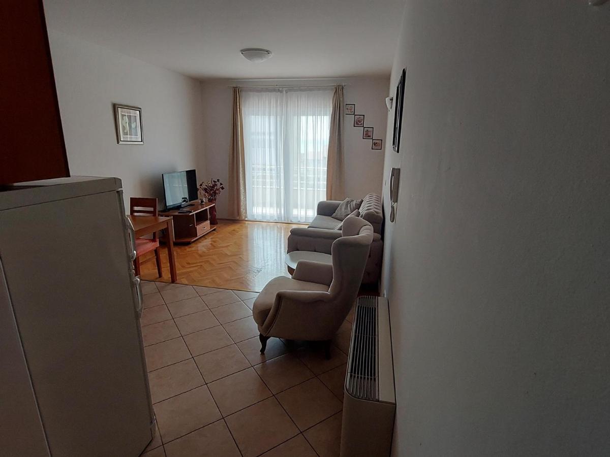 Apartments Villa Katarina Макарска Экстерьер фото