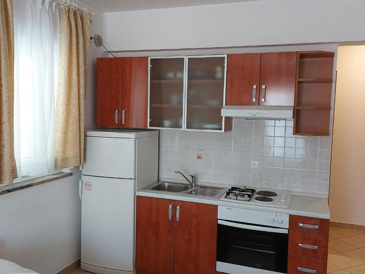 Apartments Villa Katarina Макарска Экстерьер фото